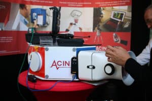Goed meten is weten. ACIN expositie op Lowtech-festival van DNA in de bouw en Kennisinstituut KERN. Vaart maken met energiezuinig en betaalbaar passief bouwen en EnerPHit-renovatie