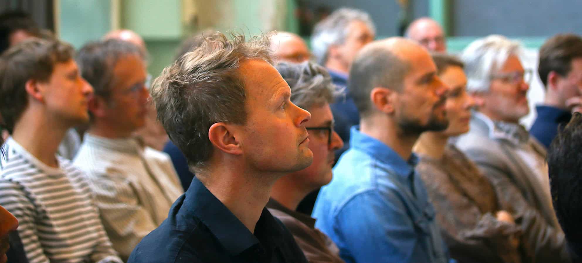 KERN is recent als affiliate-partner toegetreden tot de international Passive House Association, iPHA. Via het online-platform Connect Expert plus biedt KERN als iPHA zusterorganisatie een betere verbinding met de wereldwijde ontwikkelingen van passief bouwen renoveren. Hiermee ondersteunt KERN passiefhuis-professionals met energiezuinig, betaalbaar en integraal ontwerpen en bouwen. Lowtech.