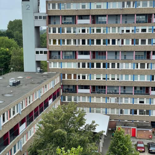 Bestaande situatie VvE-appartementengebouw De Meerpaal Groningen woonlastenneutrale renovatie_BouwNext