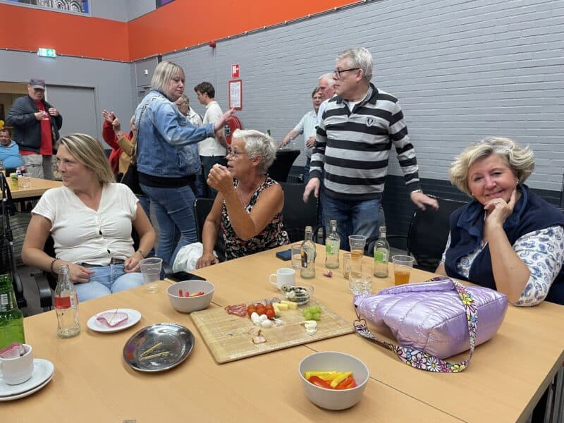 Stap voor stap naar een succesvolle renovatie van jouw VvE-appartementengebouw_ ALV van een VvE in Groningen stemt voor woonlastengestuurde integrale EnerPHit-renovatie © Bouwnext